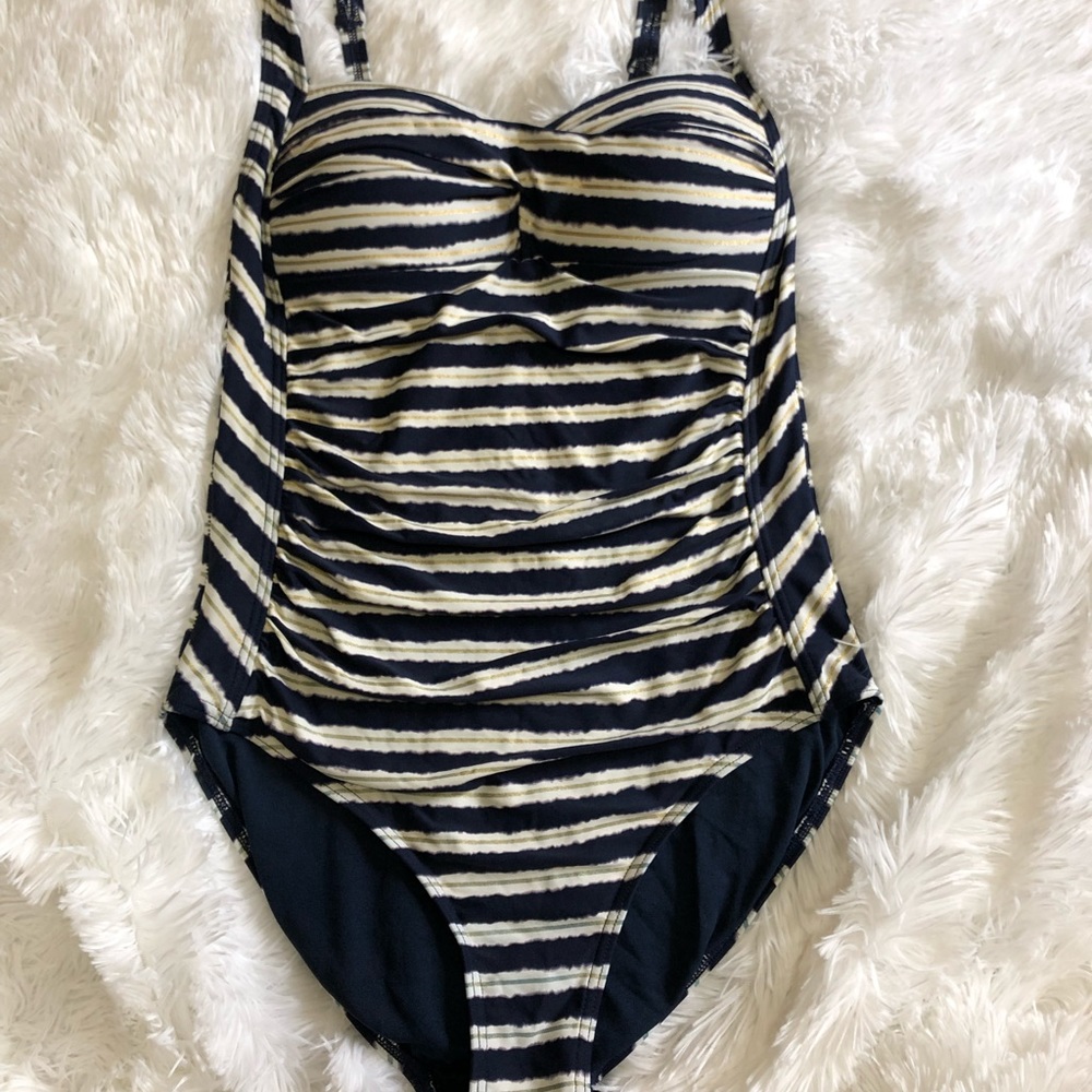 Niptuck one piece swimsuit no sizing found